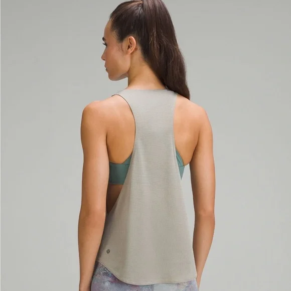 LAB W Grid Mesh Training Tank *Graphic - Picture 3 of 10